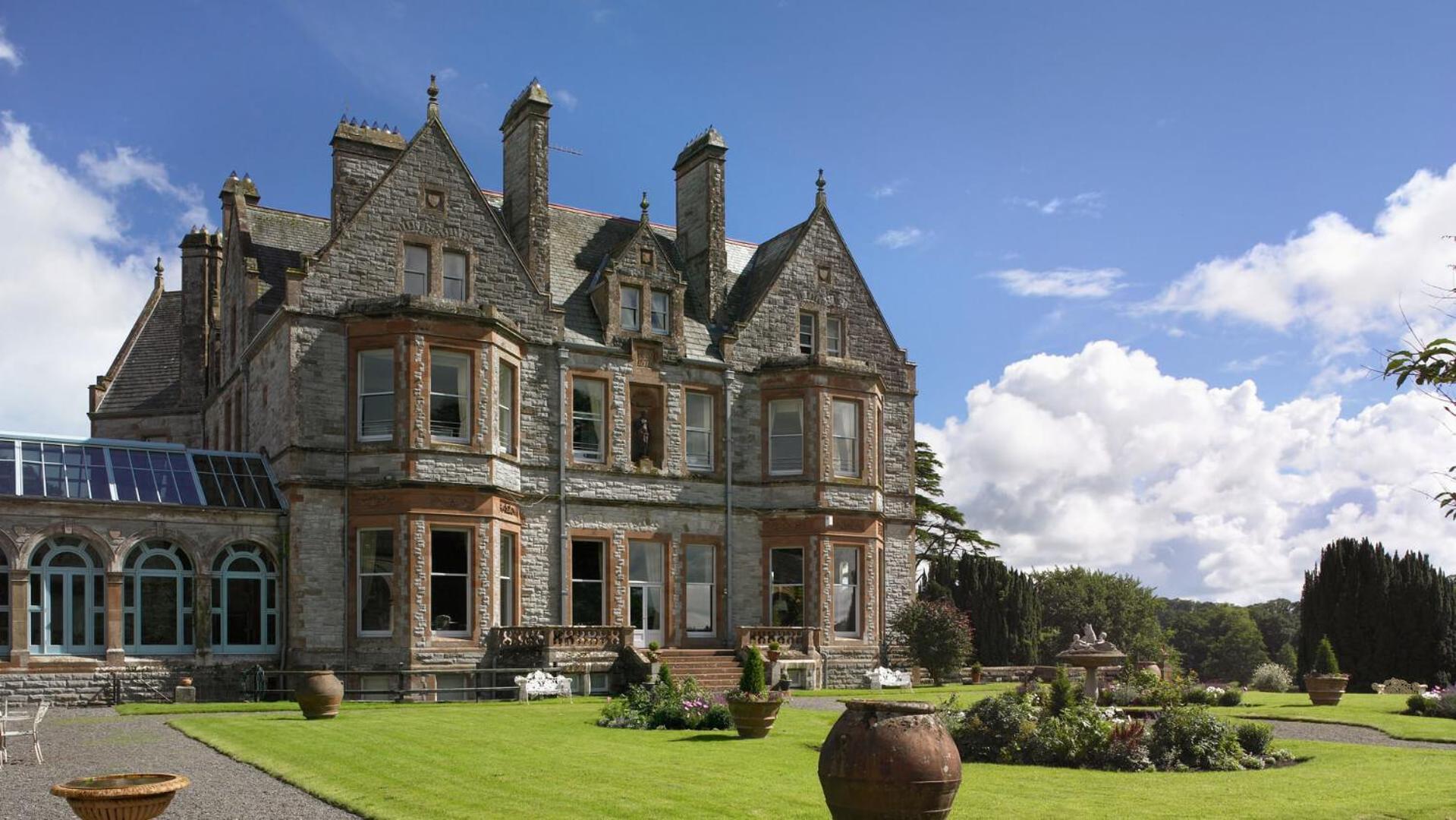 Villa Old Stable Mews Castle Leslie Glaslough Esterno foto