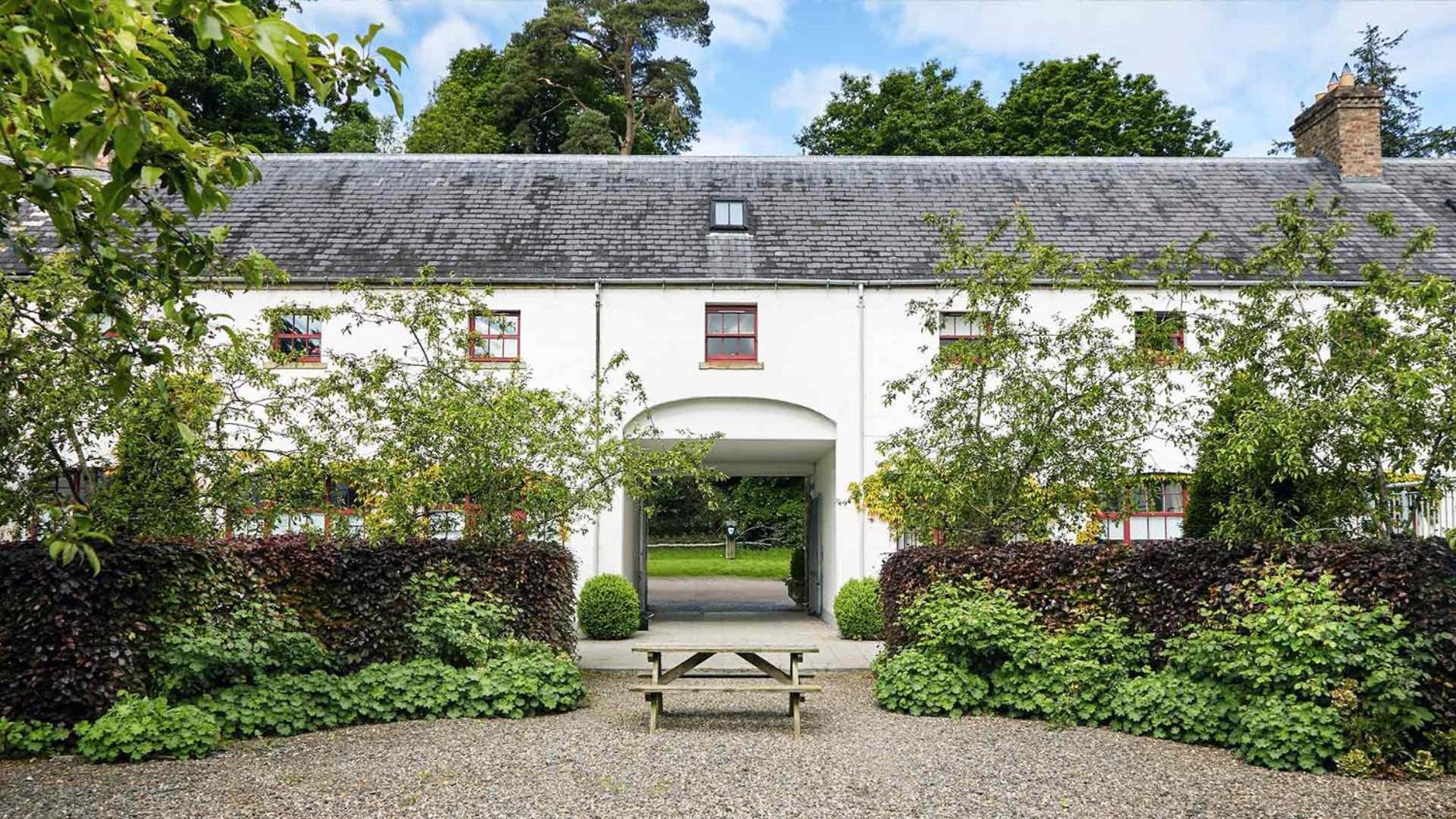Villa Old Stable Mews Castle Leslie Glaslough Esterno foto
